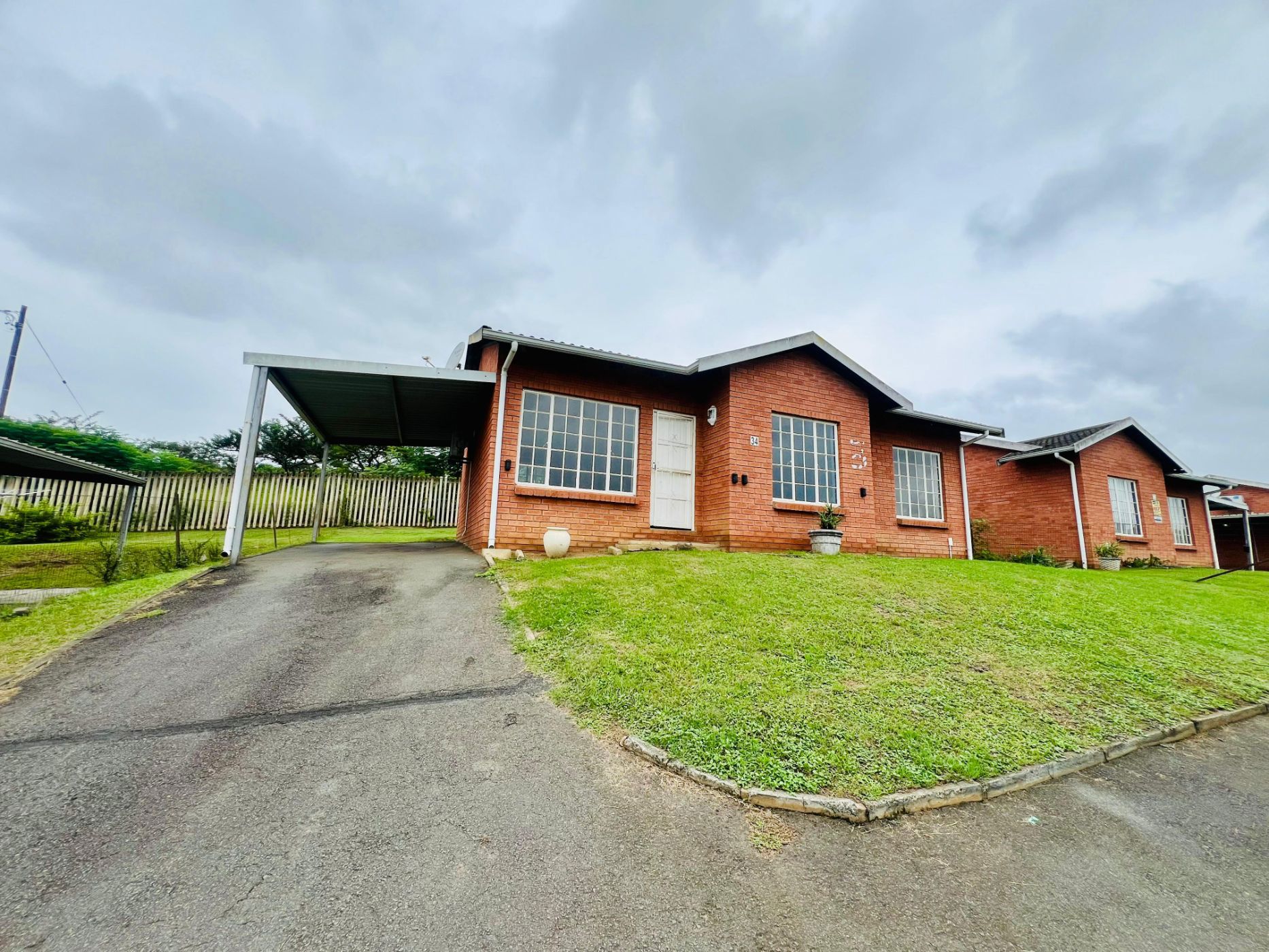 Townhouse sold in Lincoln Meade - 1PM1690453