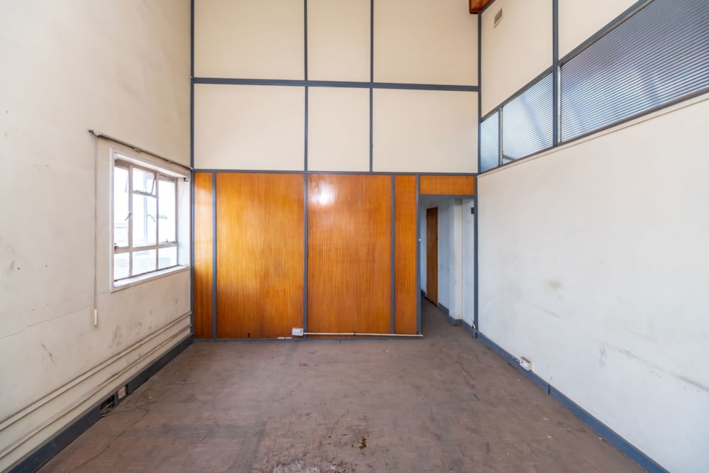 Commercial industrial property for sale in Southerton, Zimbabwe - 3ZB1690436