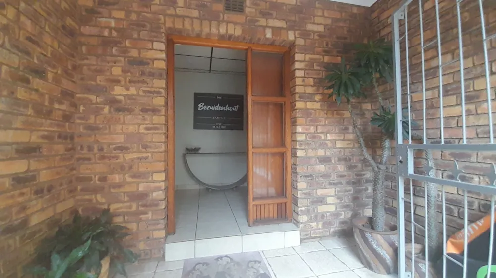 House for sale in Vanderbijlpark SE 3 - 1VT1690270 House for sale in Vanderbijlpark SE 3 - 1VT1690270