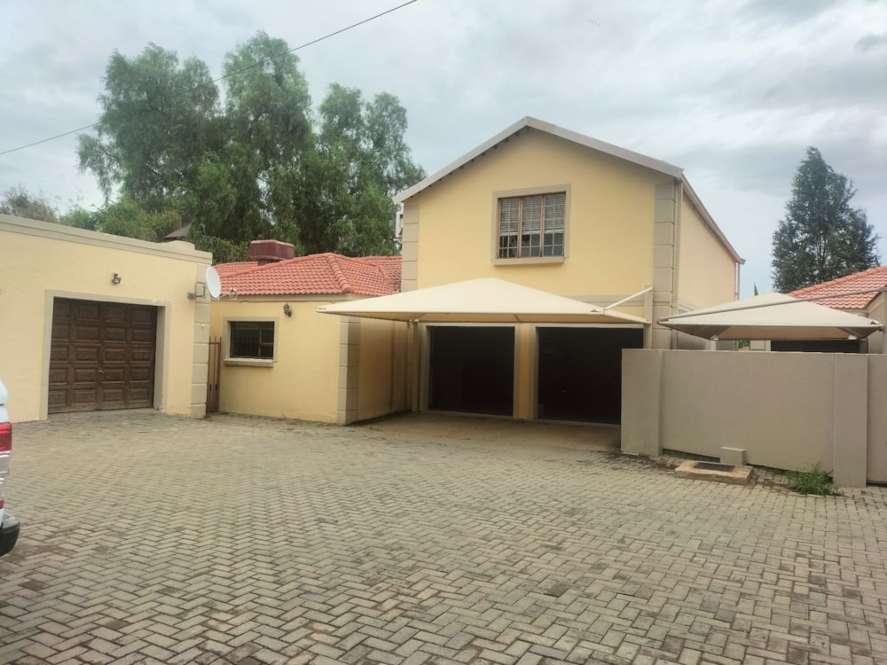 Double-storey house let in Douglas - 1KJ1690309 Double-storey house let in Douglas - 1KJ1690309