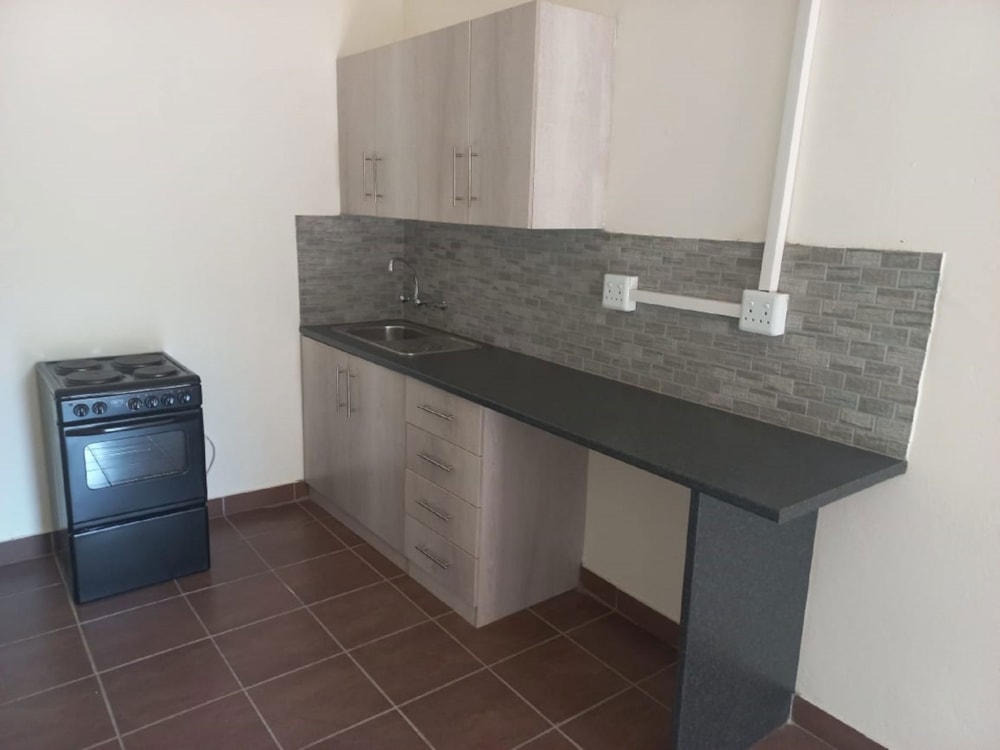 Bachelor apartment to rent in Thabazimbi - 1ER1690352 Bachelor apartment to rent in Thabazimbi - 1ER1690352