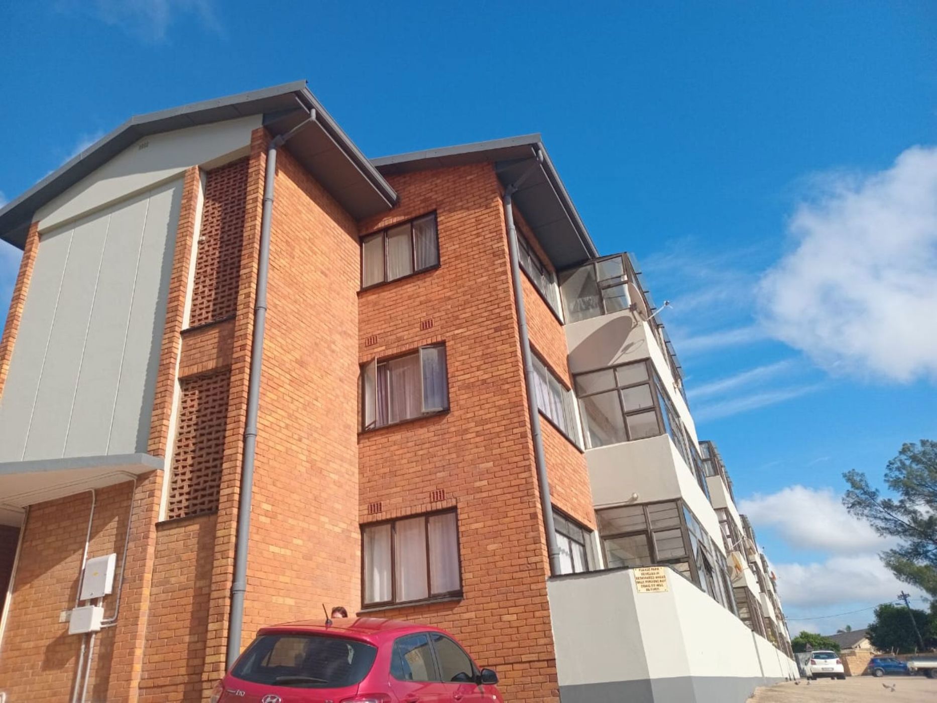 Apartment to rent in Isipingo Beach - 1WB1690451