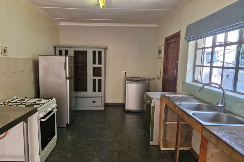 House let in Oatlands, Grahamstown, Makhanda - 1GC1690483