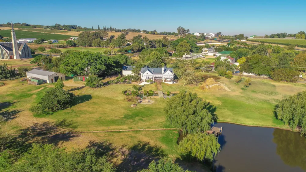 Smallholding sold in Paarl Rural - TK1692069