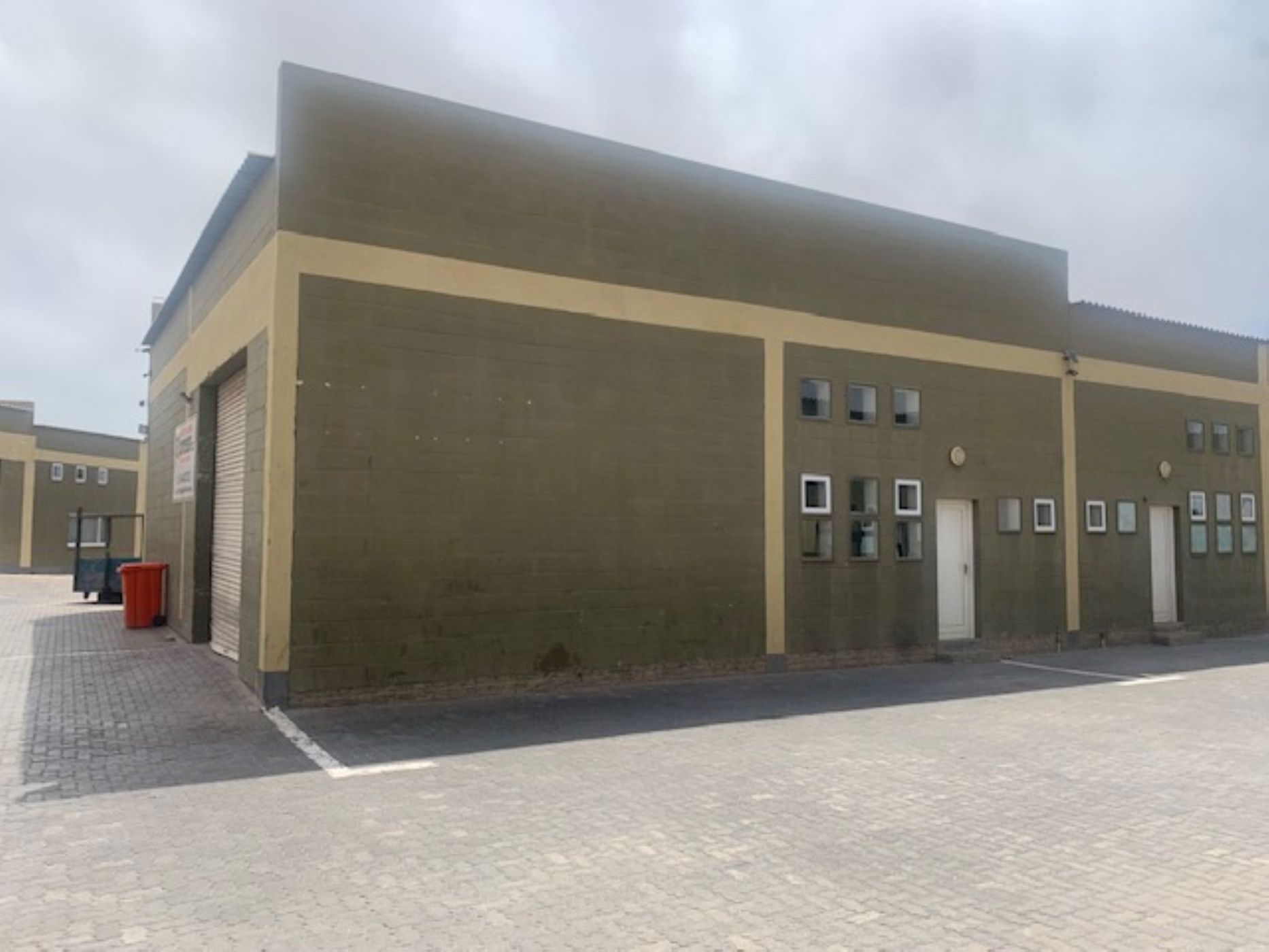 Commercial industrial property sold in Swakopmund, Namibia - 3NM1690495
