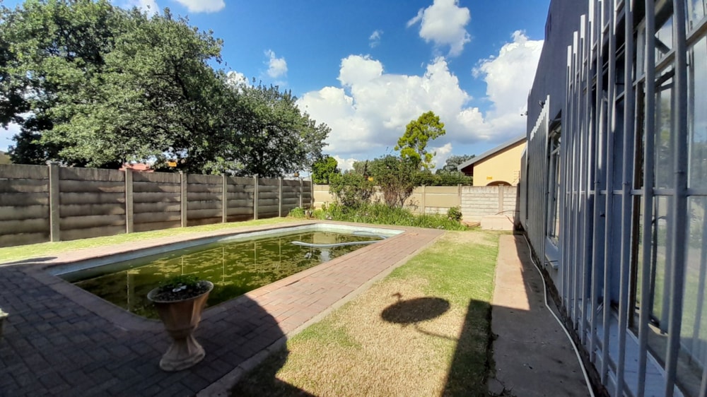 House for sale in Vanderbijlpark SE 6 - 1VT1690517