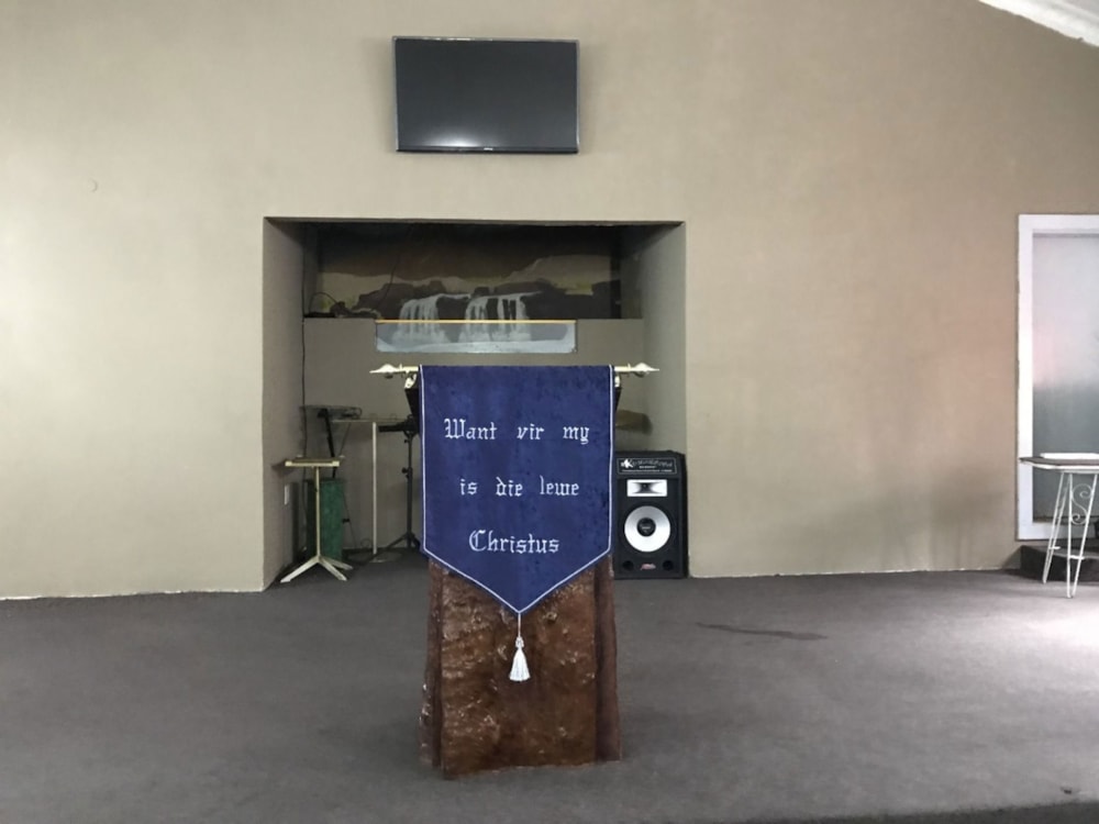 Security complex home for sale in Boksburg North - BOK1690588 Security complex home for sale in Boksburg North - BOK1690588