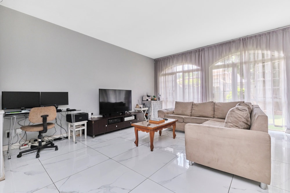 Townhouse for sale in Parkmore - HP1695986