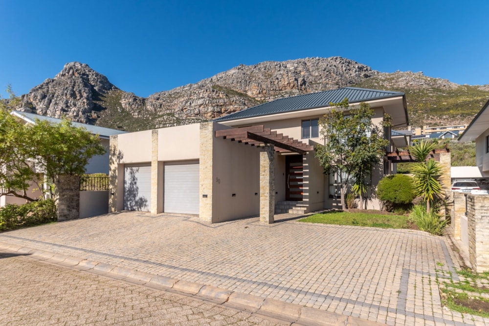 House let in Stonehurst Estate - RBL1690713