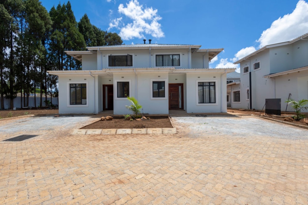 Cluster for sale in Marlborough, Zimbabwe - 3ZB1695535