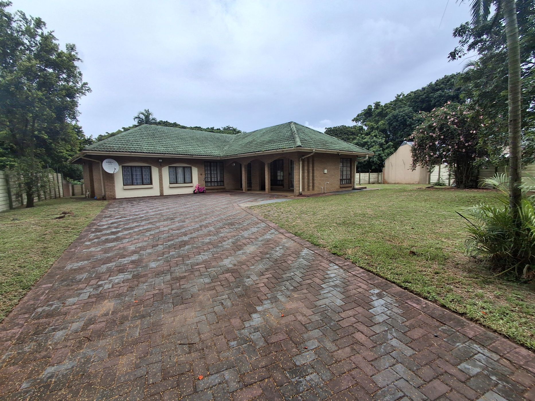 House for sale in Veldenvlei - 1RY1690689