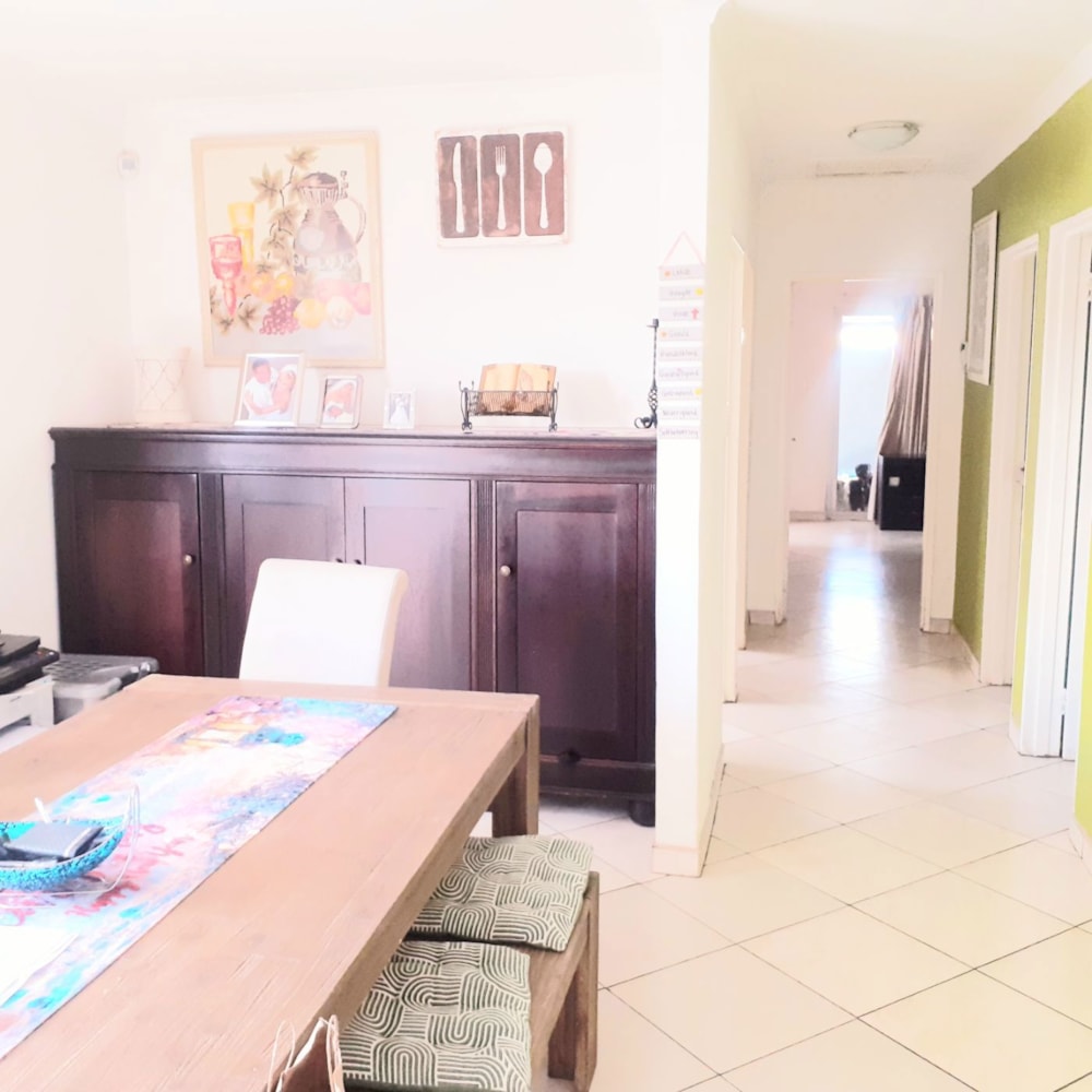 House for sale in Cimbebasia, Namibia - 3NM1690849