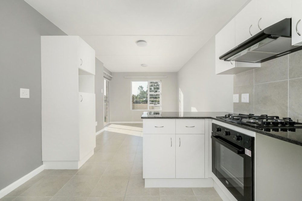 Apartment for sale in Fairview, Port Elizabeth, Gqeberha - 1PLZ1690821 Apartment for sale in Fairview, Port Elizabeth, Gqeberha - 1PLZ1690821