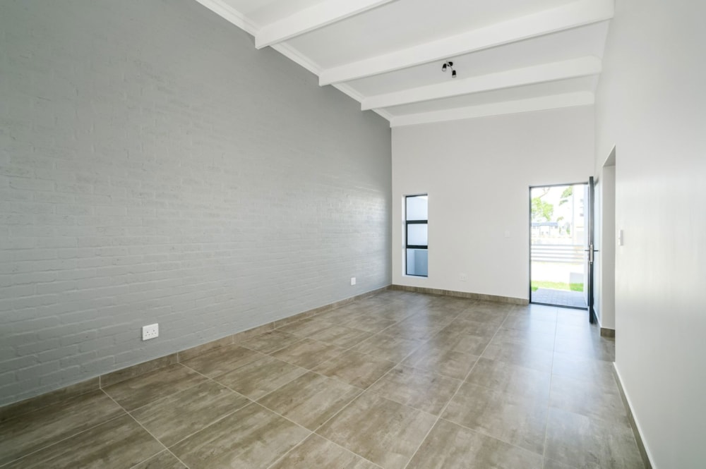 House for sale in Rowallan Park - 1PLZ1690855 House for sale in Rowallan Park - 1PLZ1690855