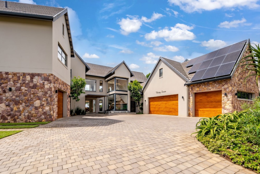 Golf estate house for sale in Cotswold Downs Estate - 1KF1690893 Golf estate house for sale in Cotswold Downs Estate - 1KF1690893