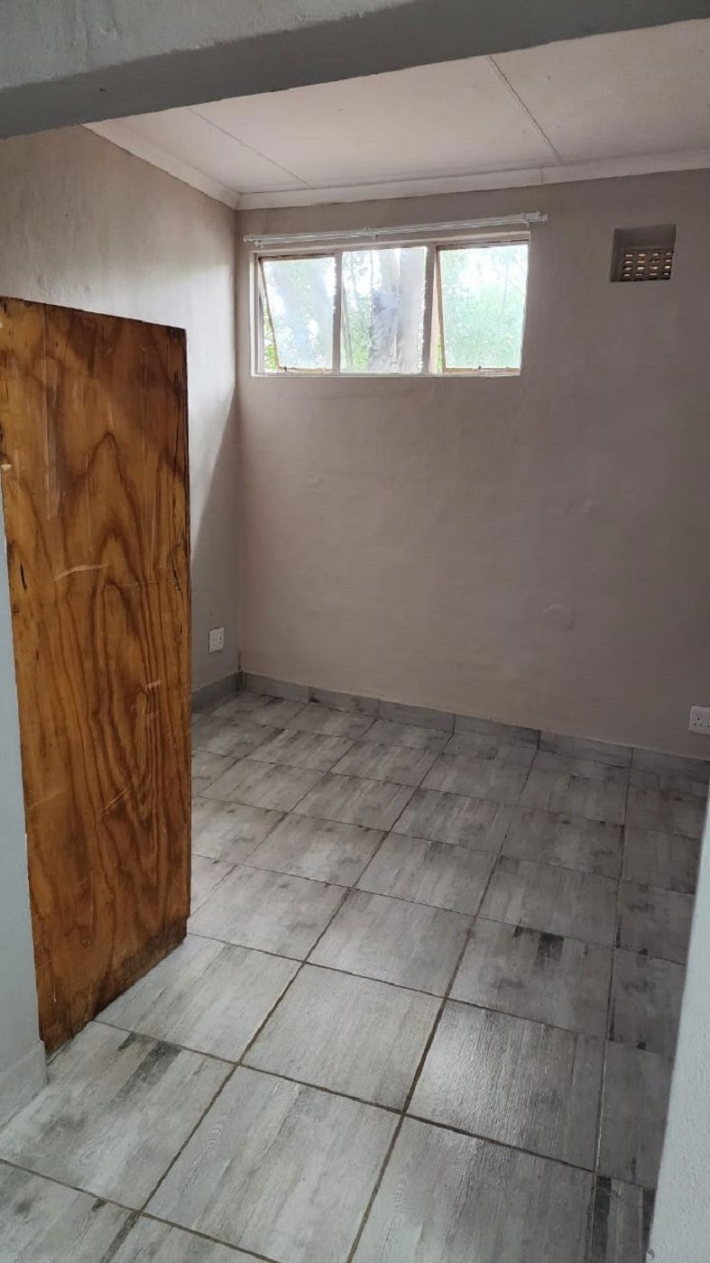 Apartment to rent in Thabazimbi - 1ER1691003 Apartment to rent in Thabazimbi - 1ER1691003