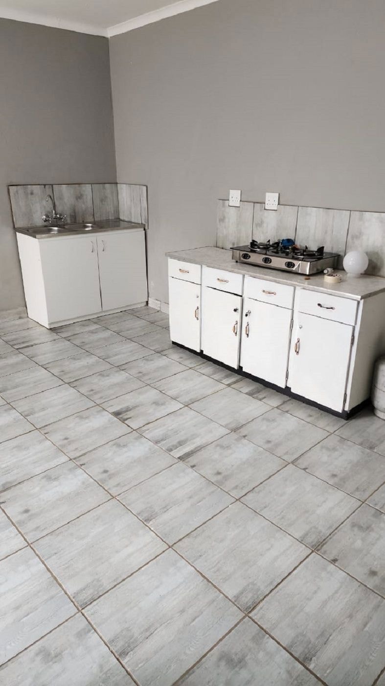 Apartment to rent in Thabazimbi - 1ER1691003 Apartment to rent in Thabazimbi - 1ER1691003