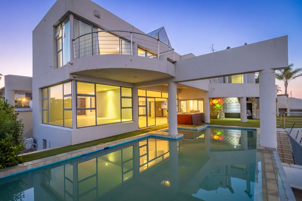 House for sale in Constantia Kloof - RAN1702467