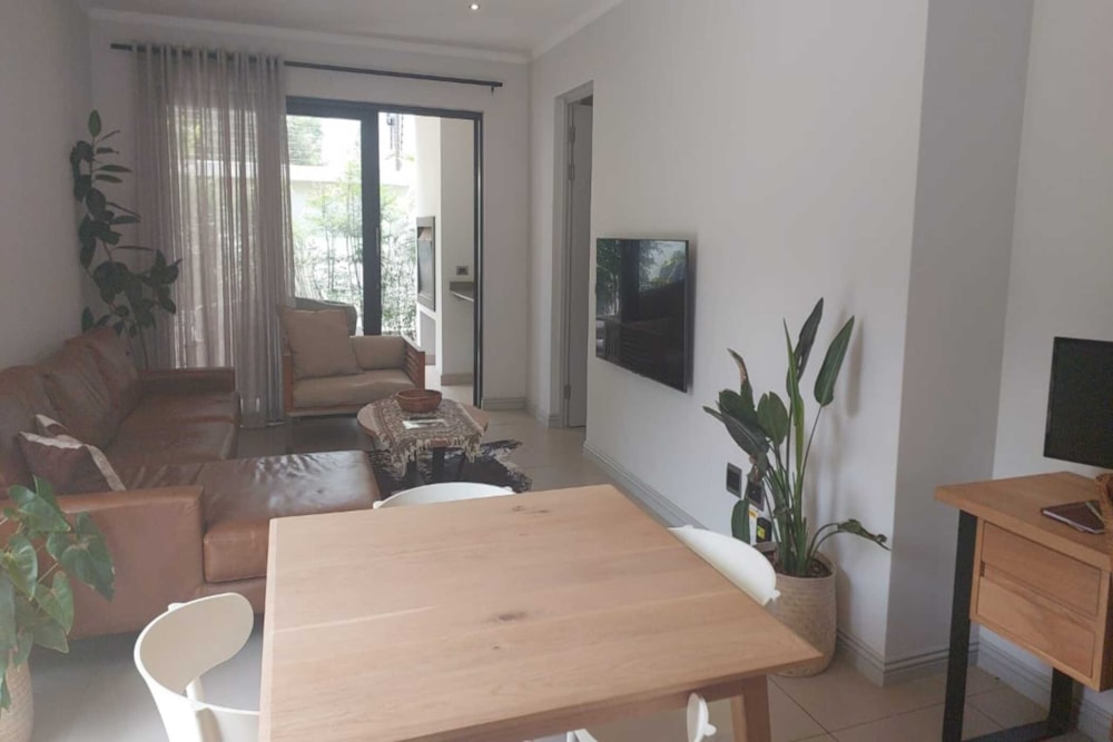 Townhouse let in Lynnwood, Pretoria East - PTL1691086 Townhouse let in Lynnwood, Pretoria East - PTL1691086