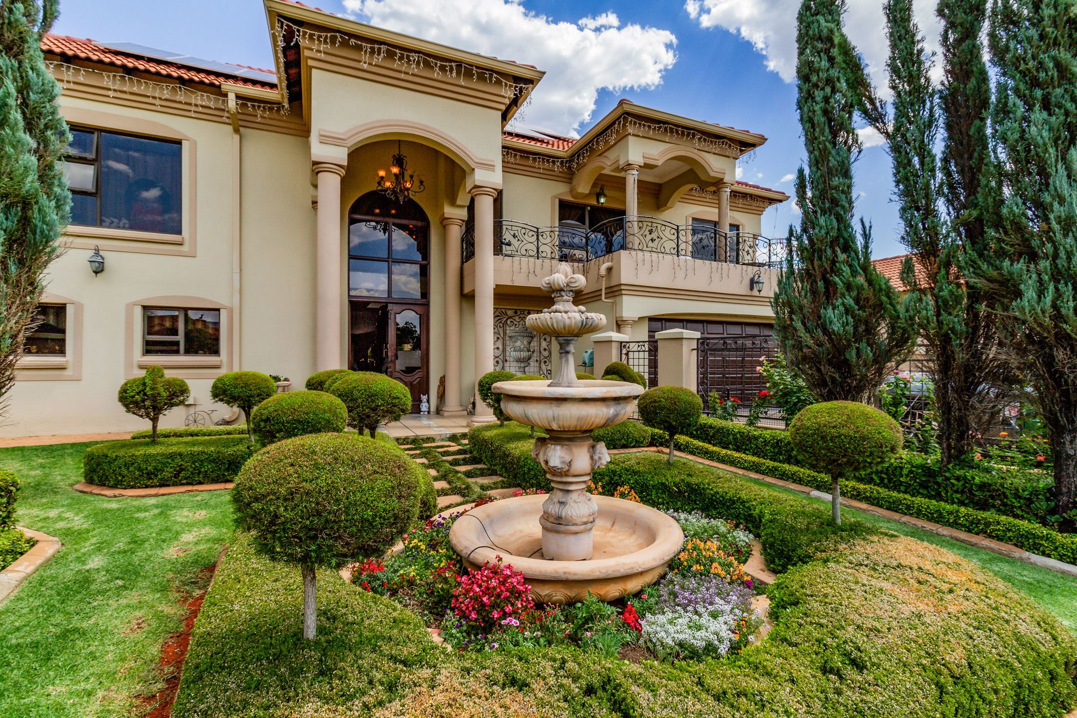 Security estate home for sale in Xanadu - 1HR1691140