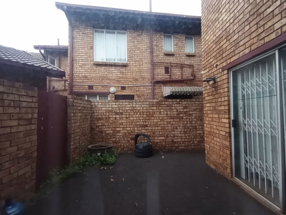 House for sale in Vanderbijlpark CE 1 - 1VT1691167