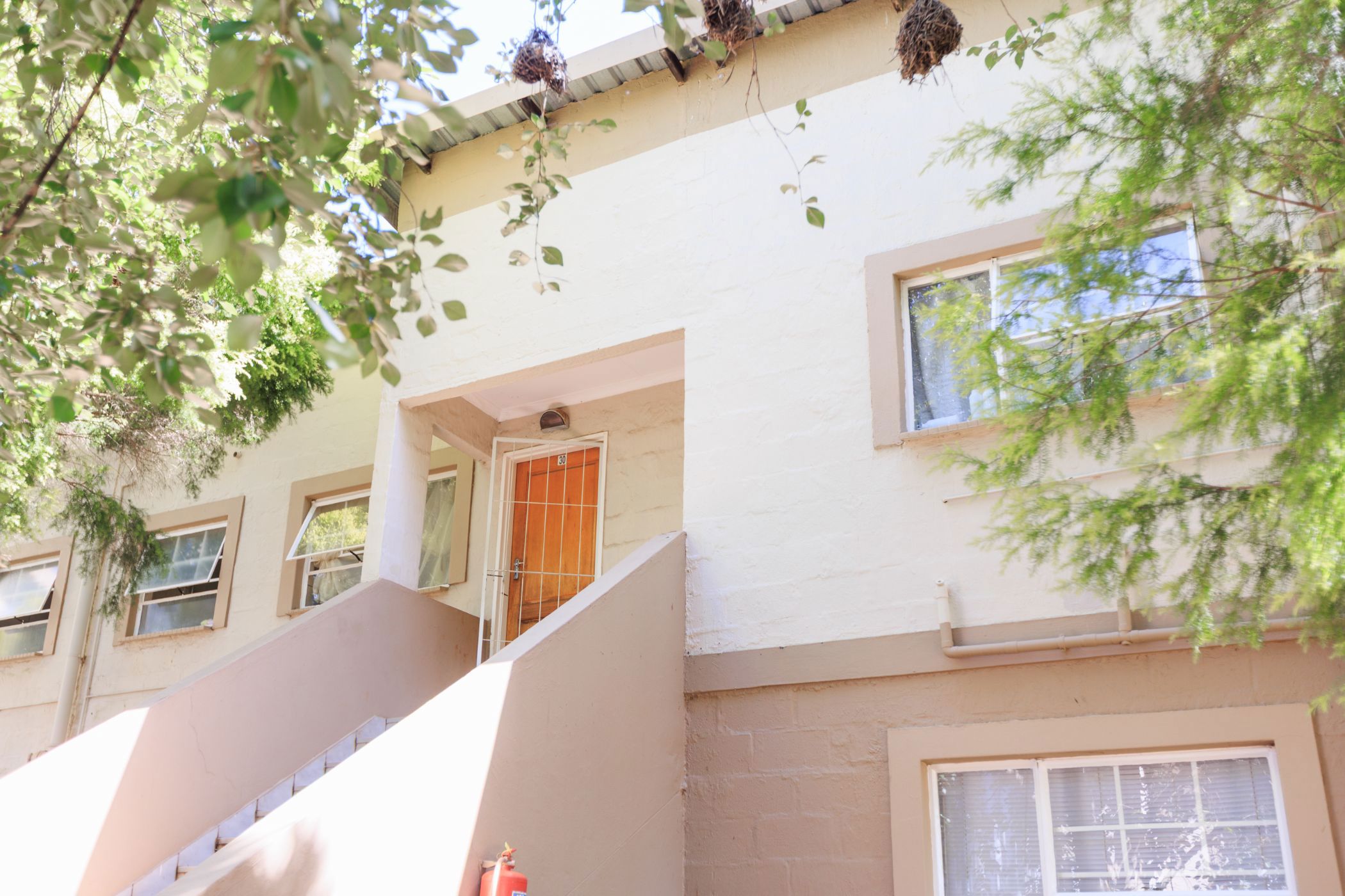 Apartment sold in Sunnyridge, Newcastle - 1NW1692283