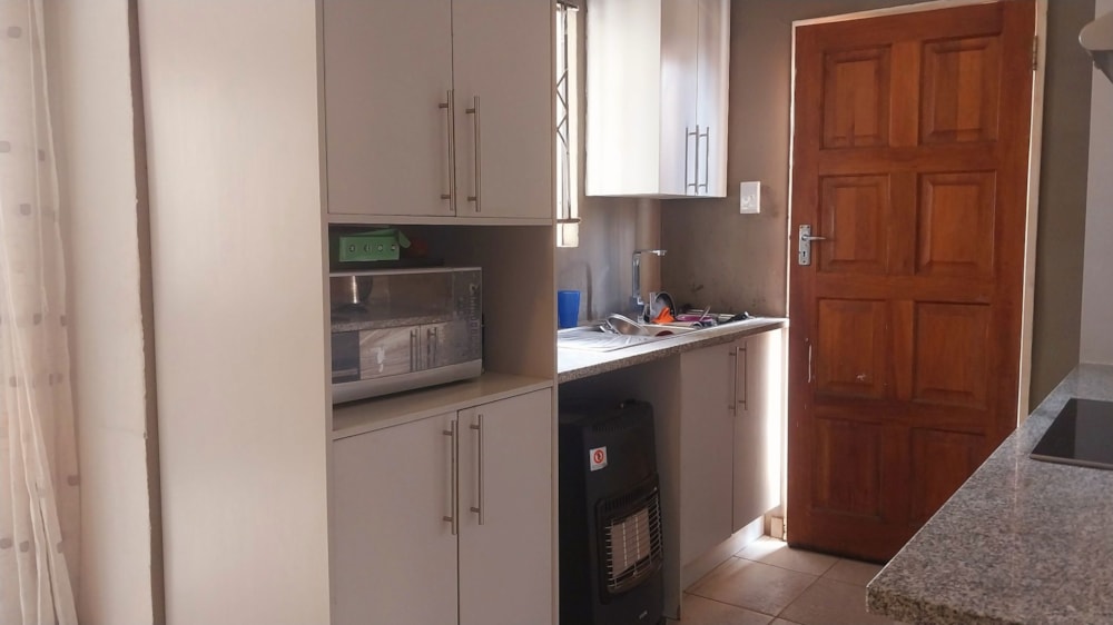 House for sale in Windmill Park - BOK1691939