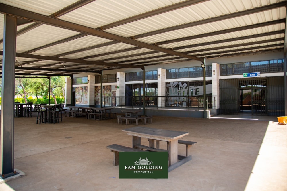 Commercial restaurant for sale in Matabeleland, Zimbabwe - 3ZB1691256