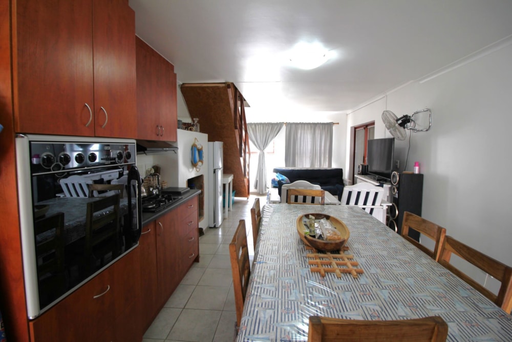 House sold in Velddrif - LA1691500