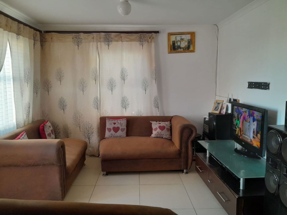 House sold in Bloekombos, Kraaifontein - 1KV1691364