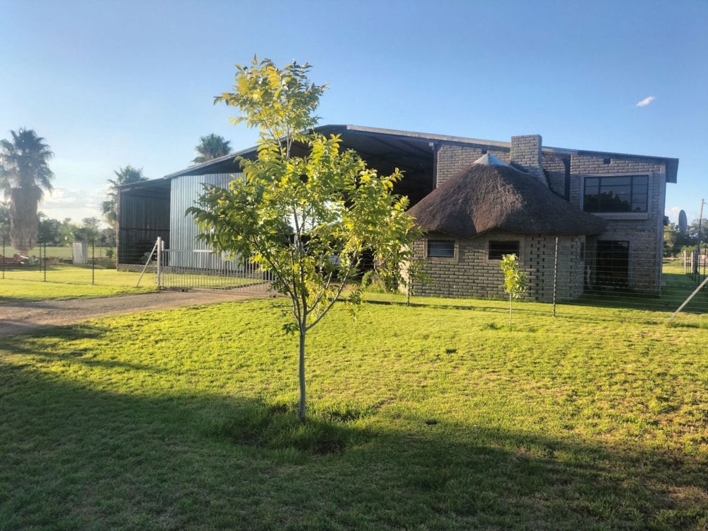 Smallholding for sale in Douglas - 1KJ1691418