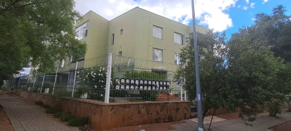Apartment for sale in Belgravia, Kimberley - 1KJ1691506
