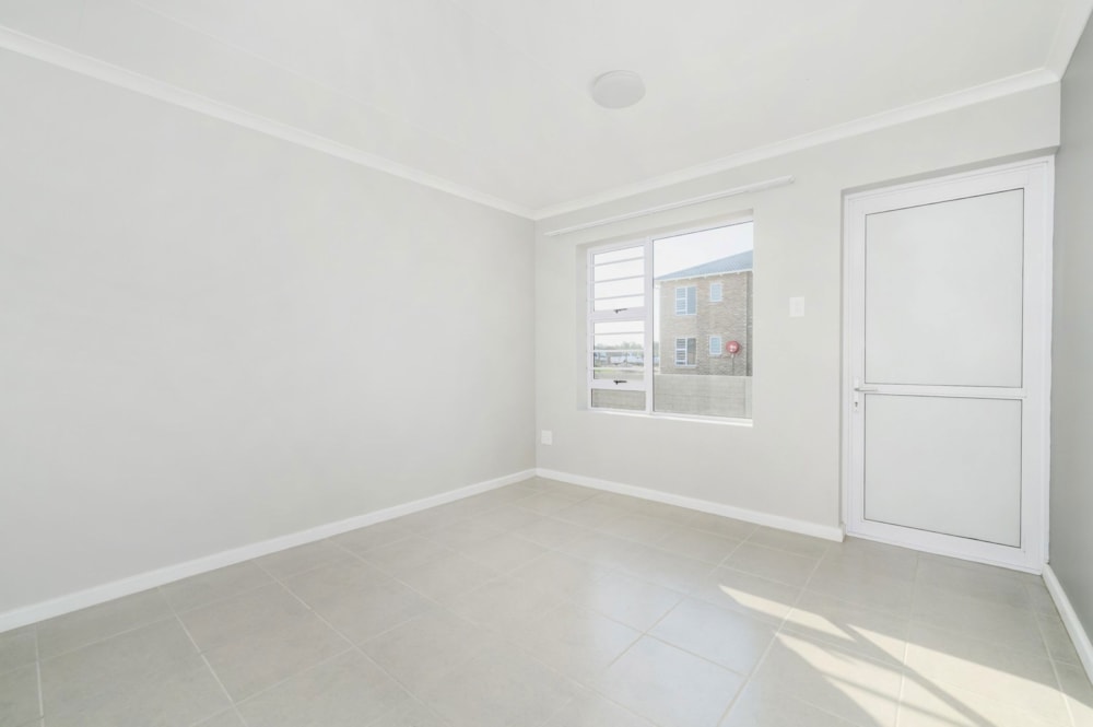 Apartment for sale in Fairview, Port Elizabeth, Gqeberha - 1PLZ1691783 Apartment for sale in Fairview, Port Elizabeth, Gqeberha - 1PLZ1691783