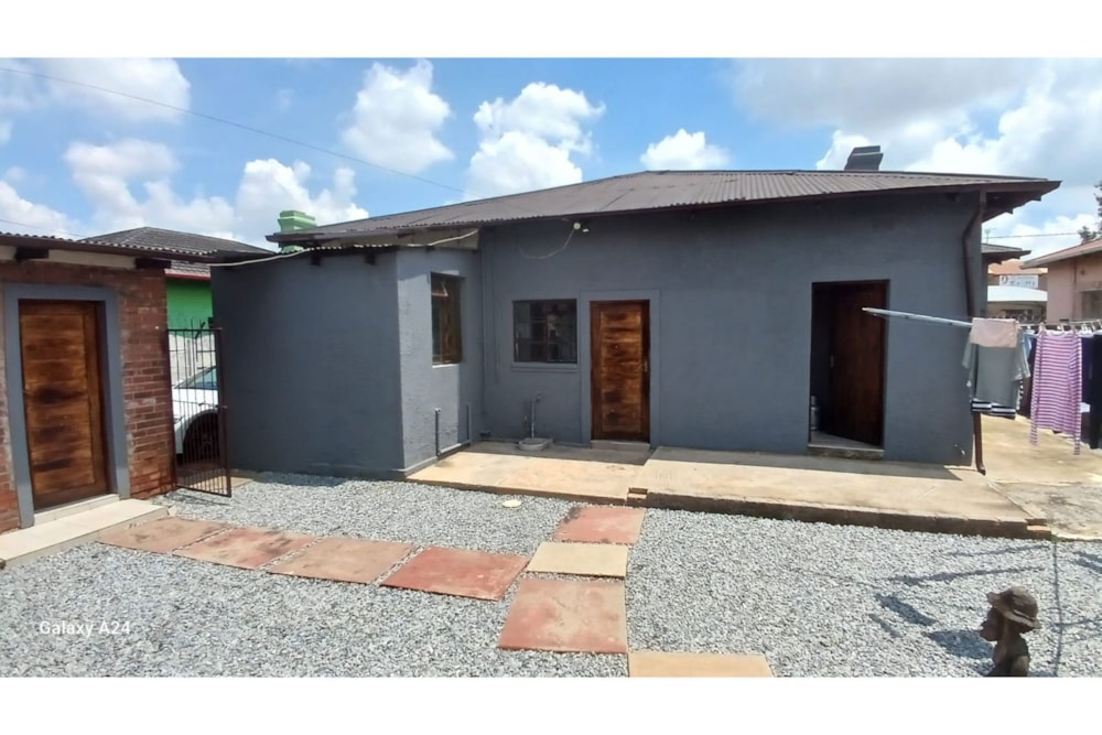 House for sale in Pollak Park - 1SP1691828