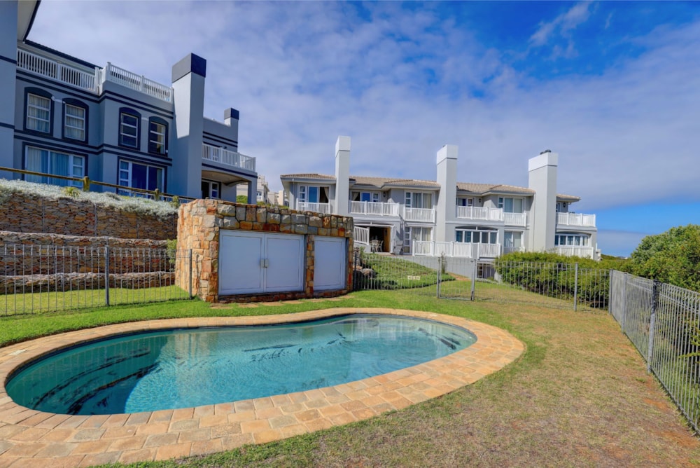 House sold in Pinnacle Point Golf Estate - 1MB1691888