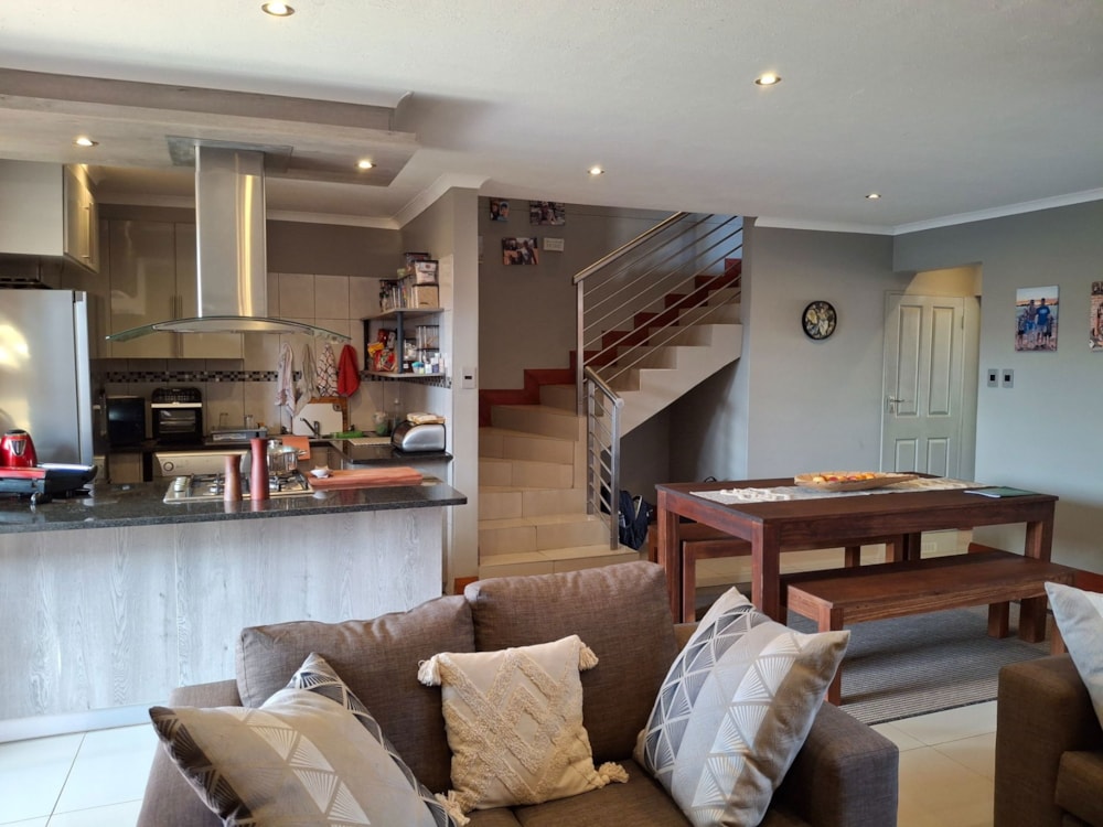 House for sale in Golden Acres - 1TA1692074