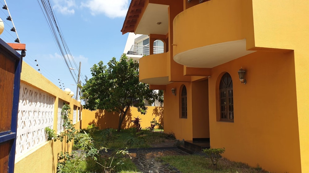 Double-storey house to rent in Maputo , Mozambique - 3MQ1692050 Double-storey house to rent in Maputo , Mozambique - 3MQ1692050