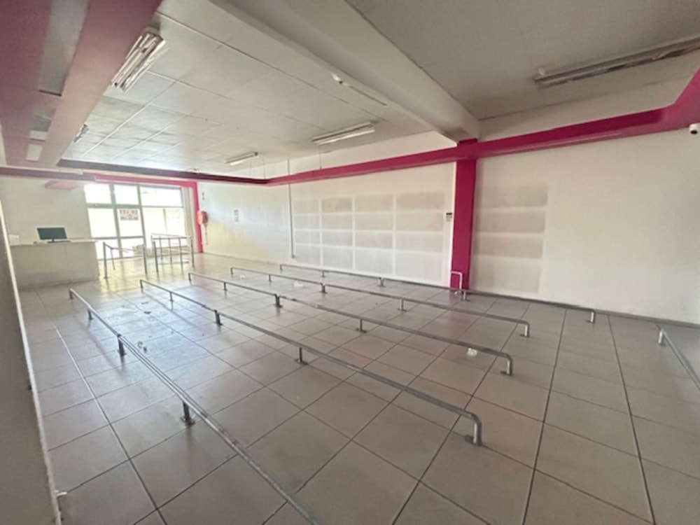 Commercial Building to rent in Empangeni - 1RY1692105