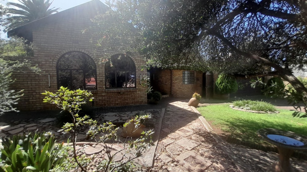 House for sale in Vanderbijlpark SE 3 - 1VT1692176