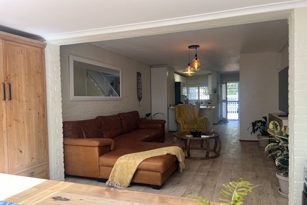 Apartment let in Claremont, Cape Town - RBL1692199 Apartment let in Claremont, Cape Town - RBL1692199