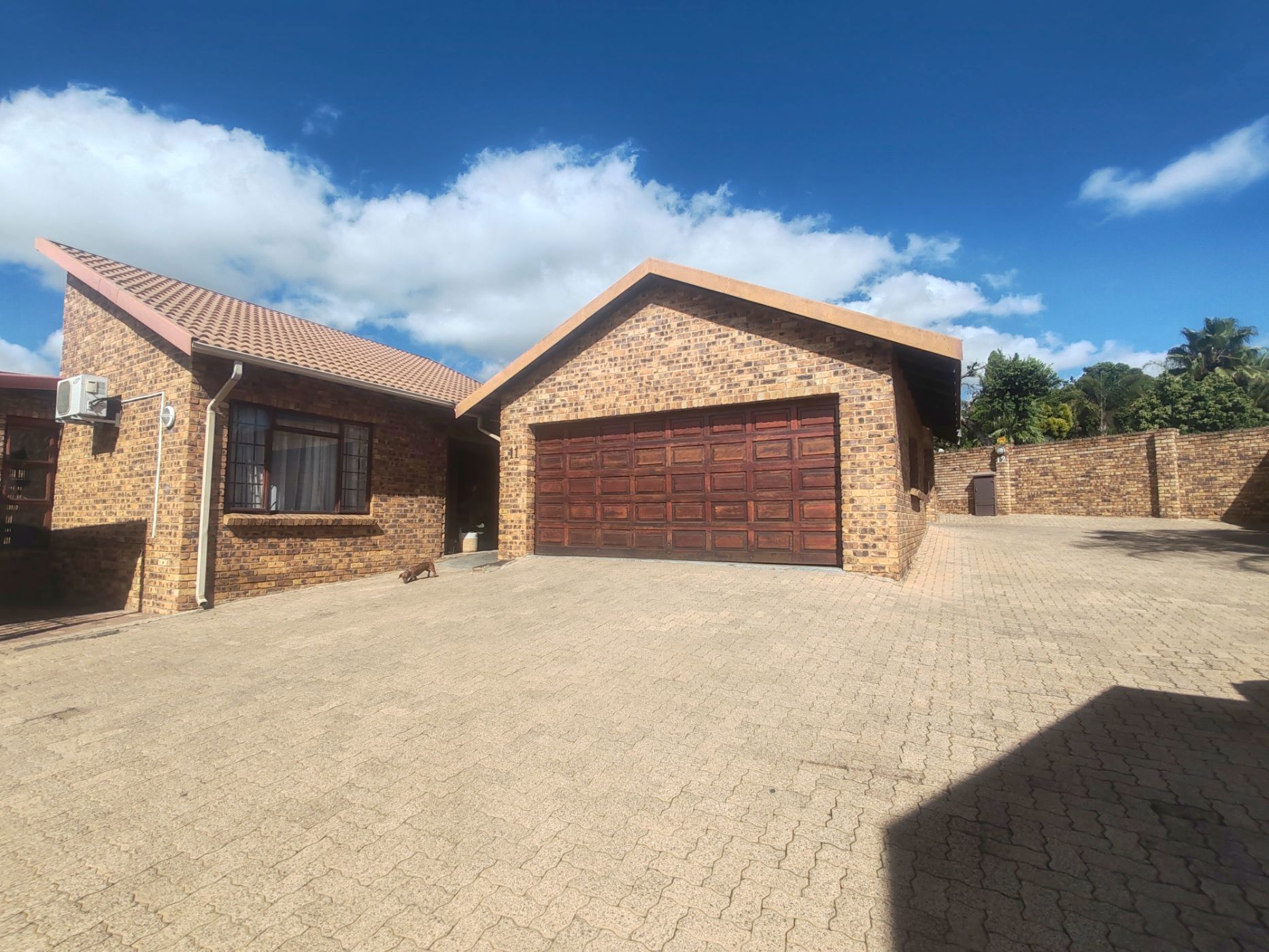 Townhouse for sale in Gholfsig - 1MD1692265