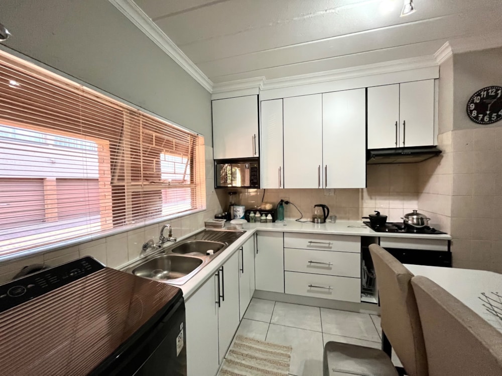 Apartment for sale in Vanderbijlpark CE 3 - 1VT1692780 Apartment for sale in Vanderbijlpark CE 3 - 1VT1692780