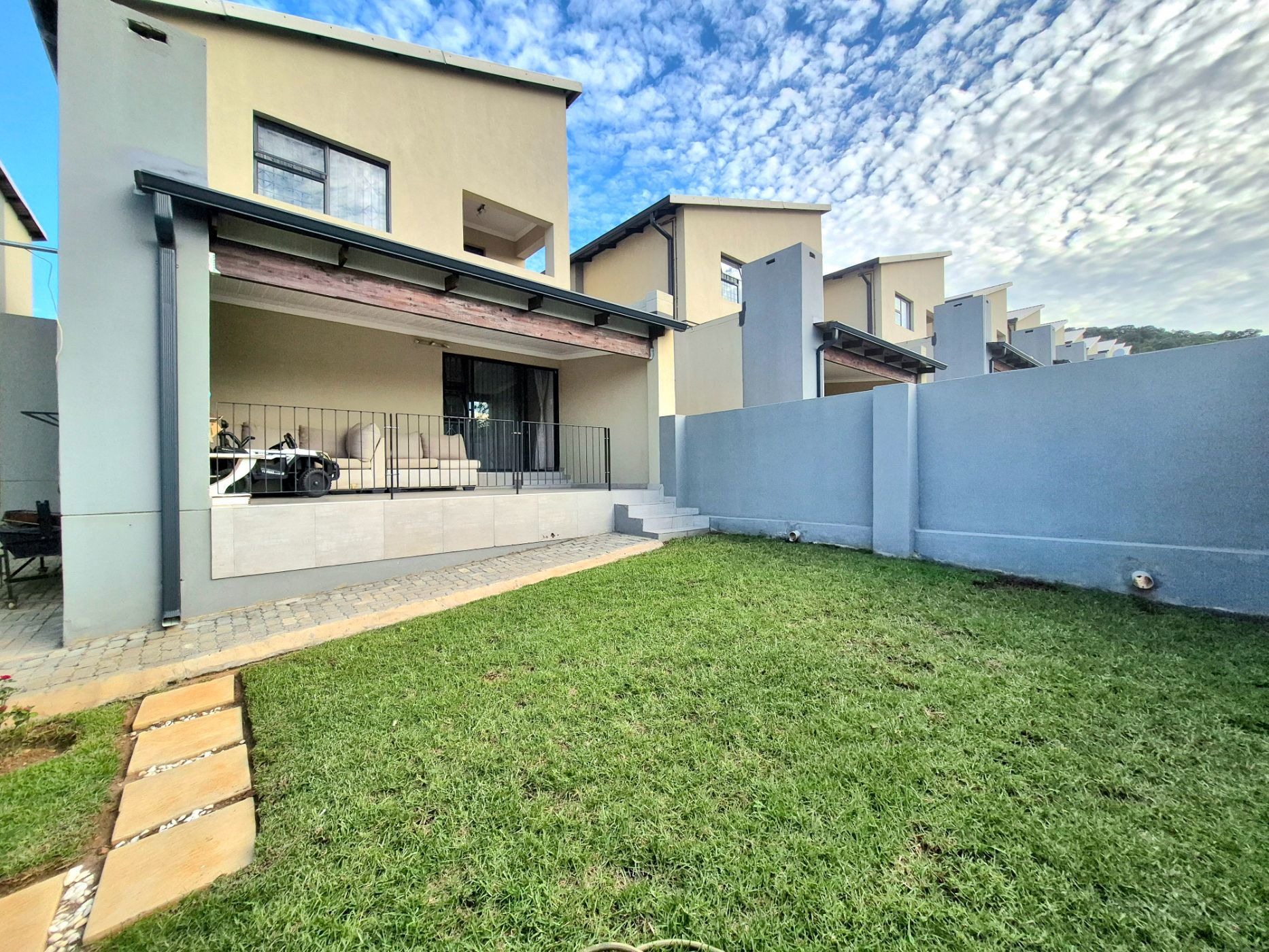 Townhouse for sale in Cashan - 1RU1692294