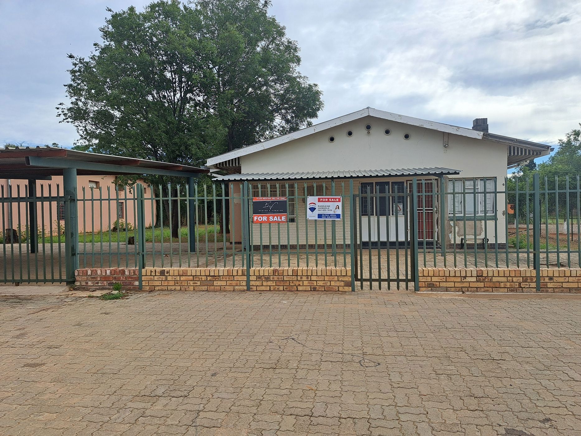 Commercial office for sale in Christiana, North West Province - 1KJ1692396