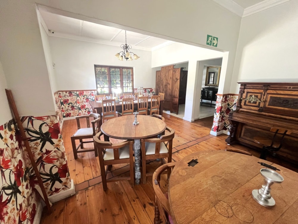 Commercial Building let in Gansbaai - 1SW1692376 Commercial Building let in Gansbaai - 1SW1692376