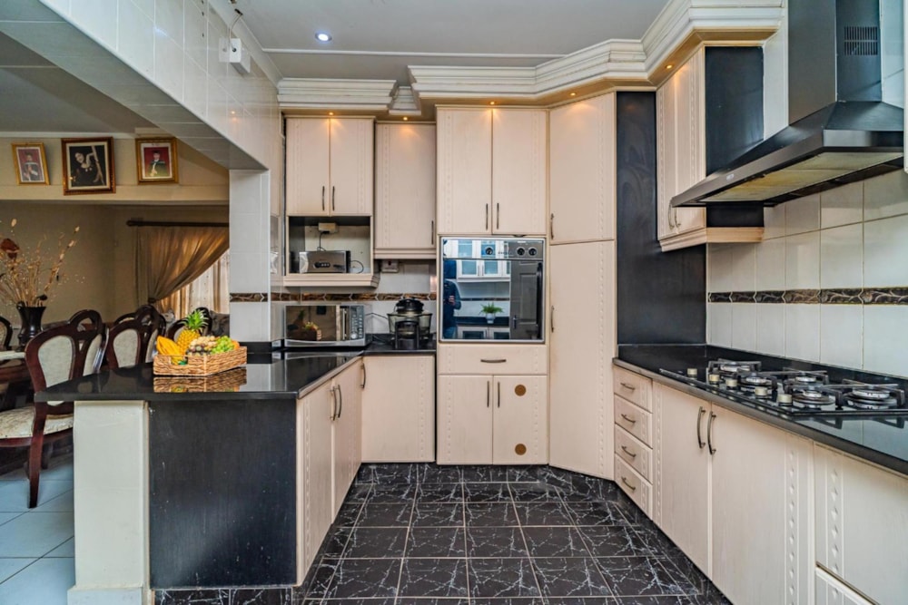 House for sale in Reservoir Hills - 1WP1692443 House for sale in Reservoir Hills - 1WP1692443