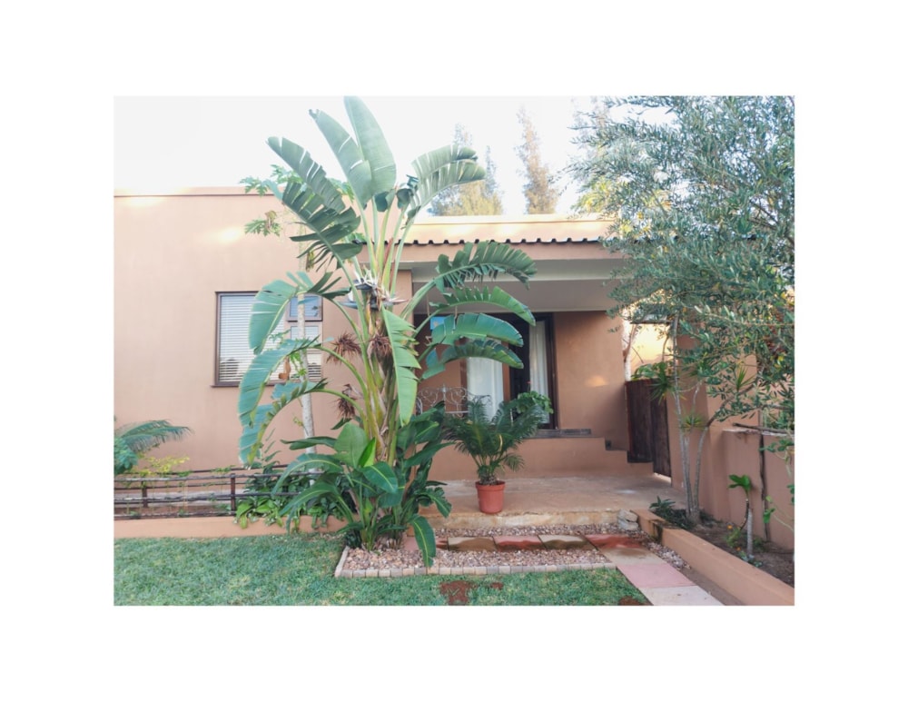 House for sale in Matola Rio, Mozambique - 3MQ1693145