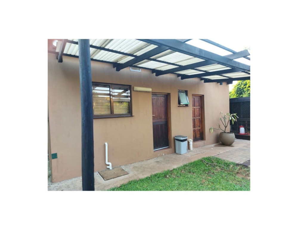 House for sale in Matola Rio, Mozambique - 3MQ1693145