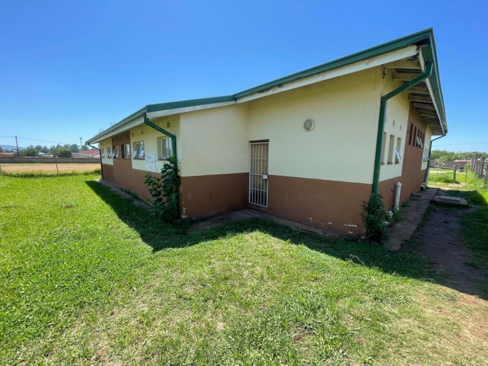 Commercial Building for sale in Norwood, Mthatha - 1MH1692547