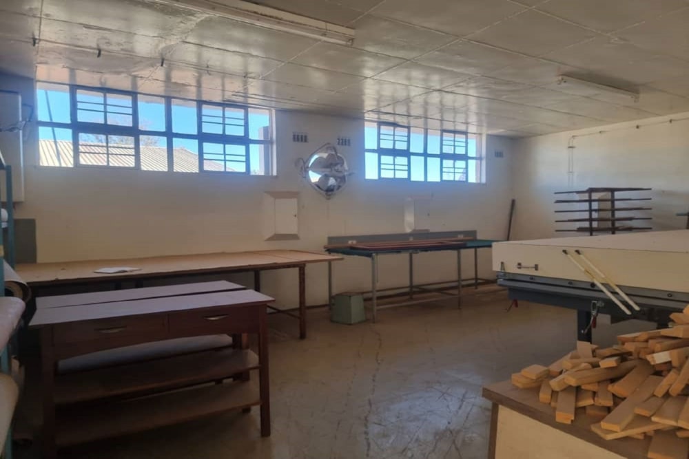 Commercial Building for sale in Matabeleland, Zimbabwe - 3ZB1692543